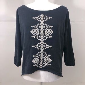 Hollister mid sleeve sweater